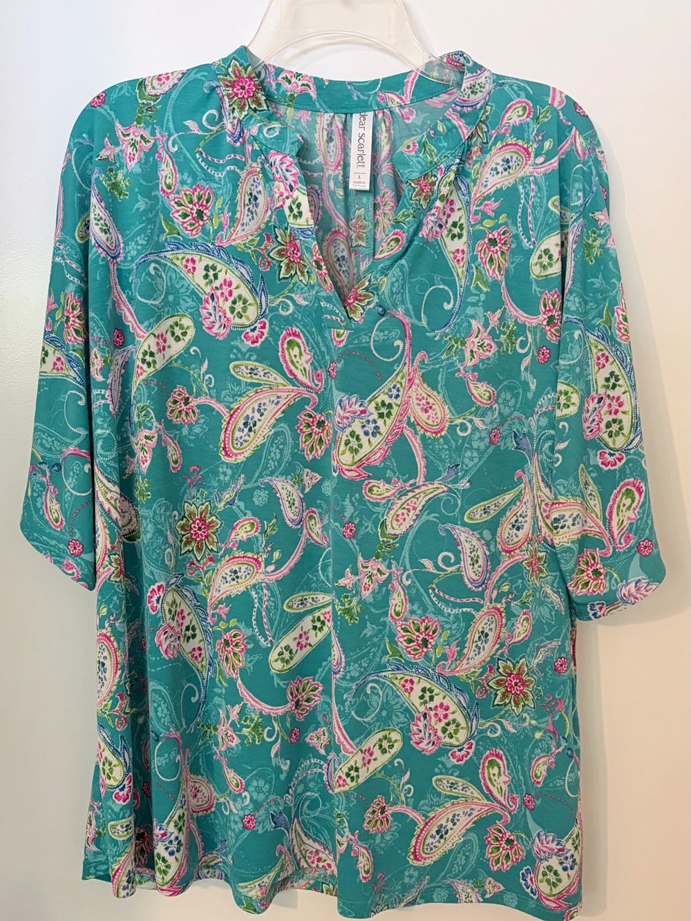 Dear Scarlett BreezeTeal Paisley V-Neck Blouse with Pink & Cream - Size L